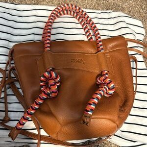 Beautiful leather tote with unique rope handles